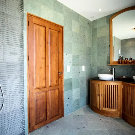 Vasco De Gama - D'architecte De Luxe Avec Piscine & Villa *