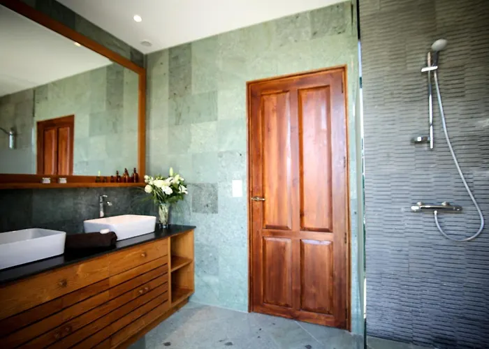 Vasco De Gama - D'architecte De Luxe Avec Piscine & Villa *